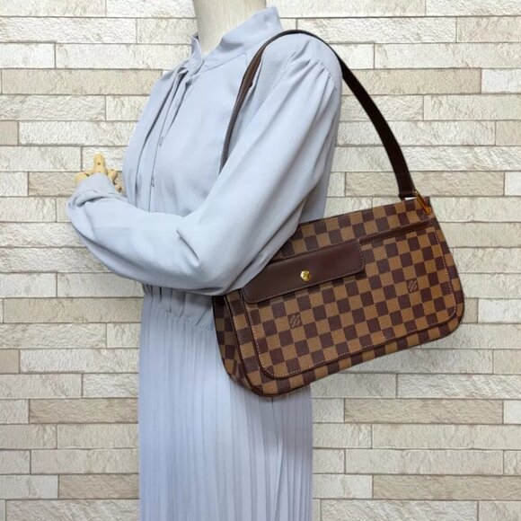 LOUIS VUITTON Shoulder Bag Damier canvas Damier Aubagne used - Picture 2 of 11